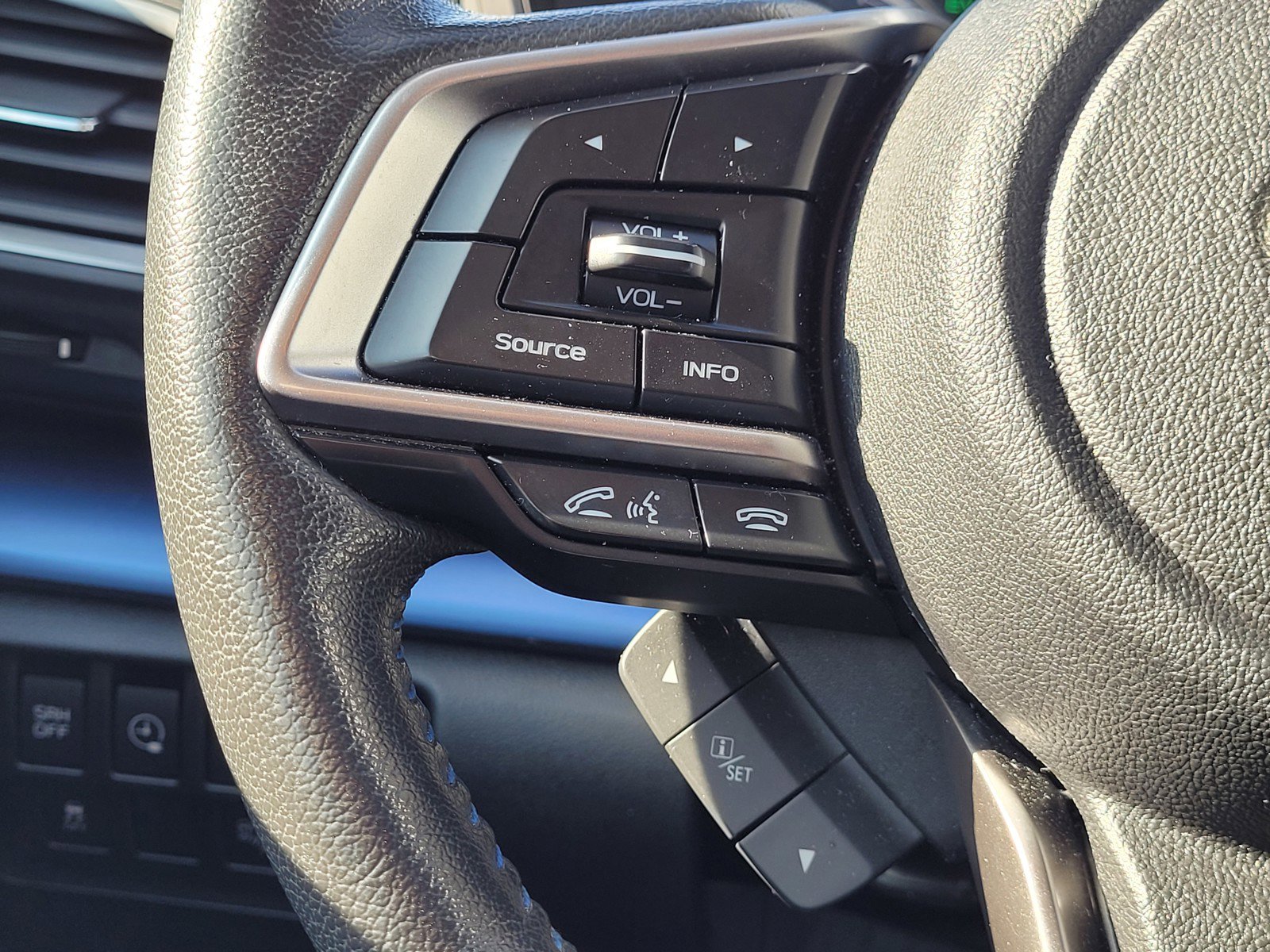 Used 2019 Subaru Crosstrek Hybrid w/ Moonroof Package w/Navigation image 20