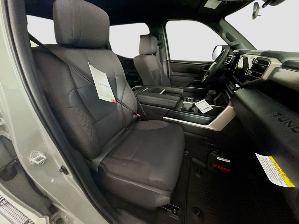 New 2026 Toyota Tundra SR5 AWD/4WD image 18