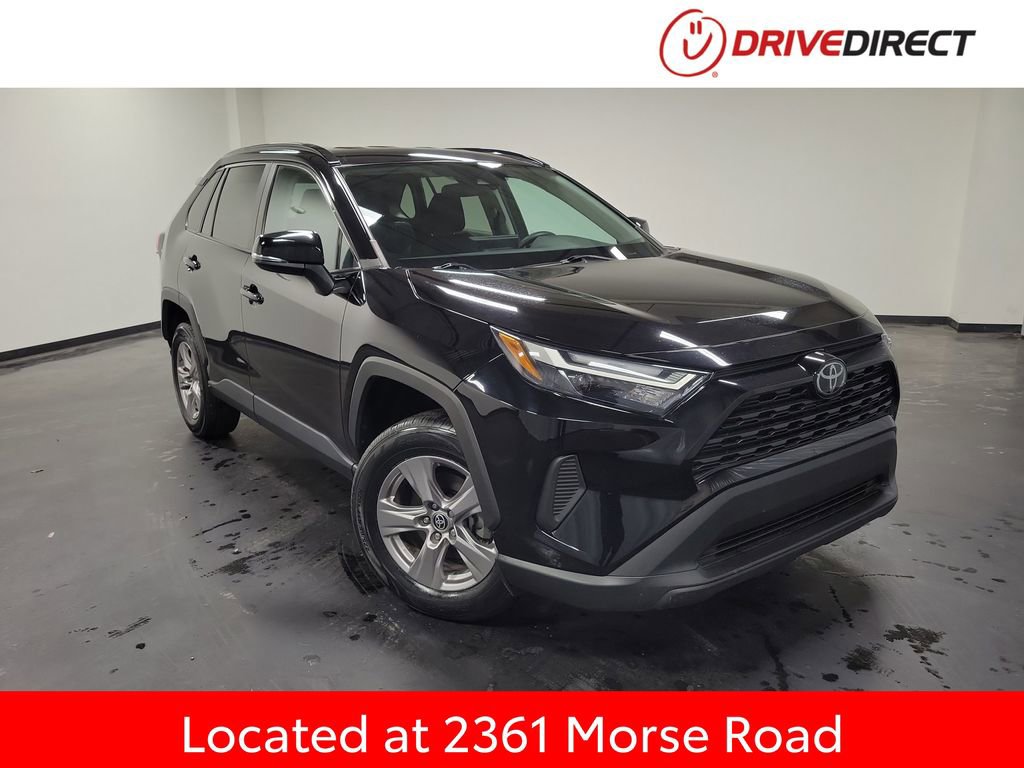 Used 2022 Toyota RAV4 XLE video 1