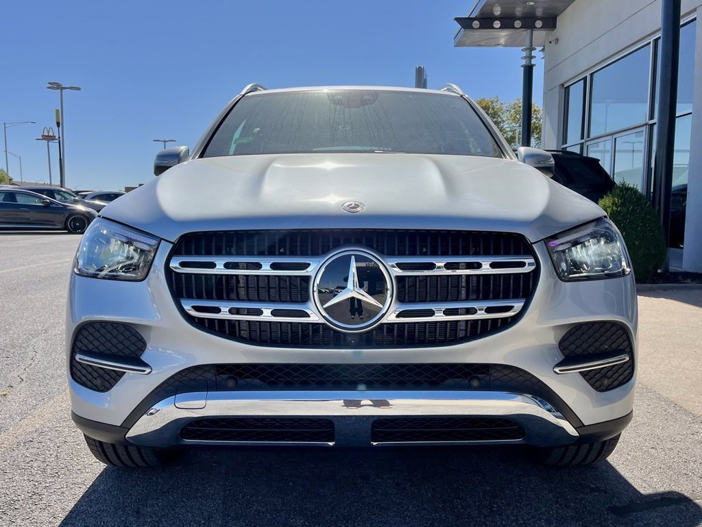 Used 2025 Mercedes-Benz GLE 450e 4MATIC image 5