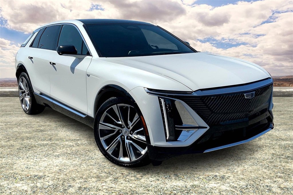 Certified 2024 Cadillac Lyriq Luxury w/ LPO, Floor Liner Package