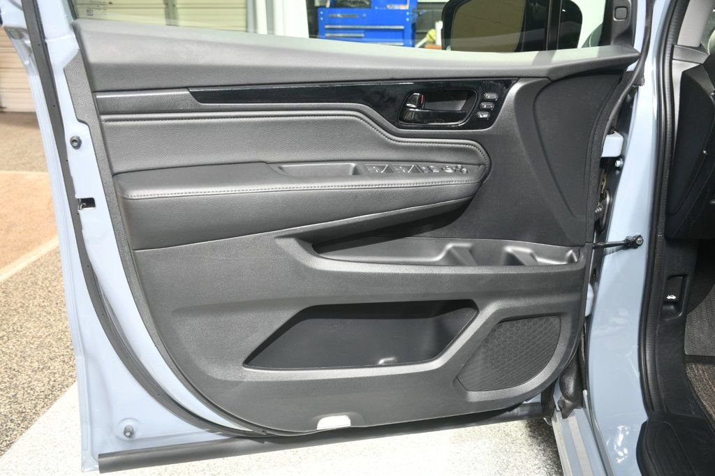 Used 2024 Honda Odyssey Elite image 24