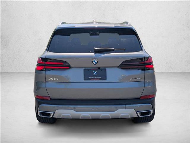Used 2026 BMW X5 xDrive40i image 8