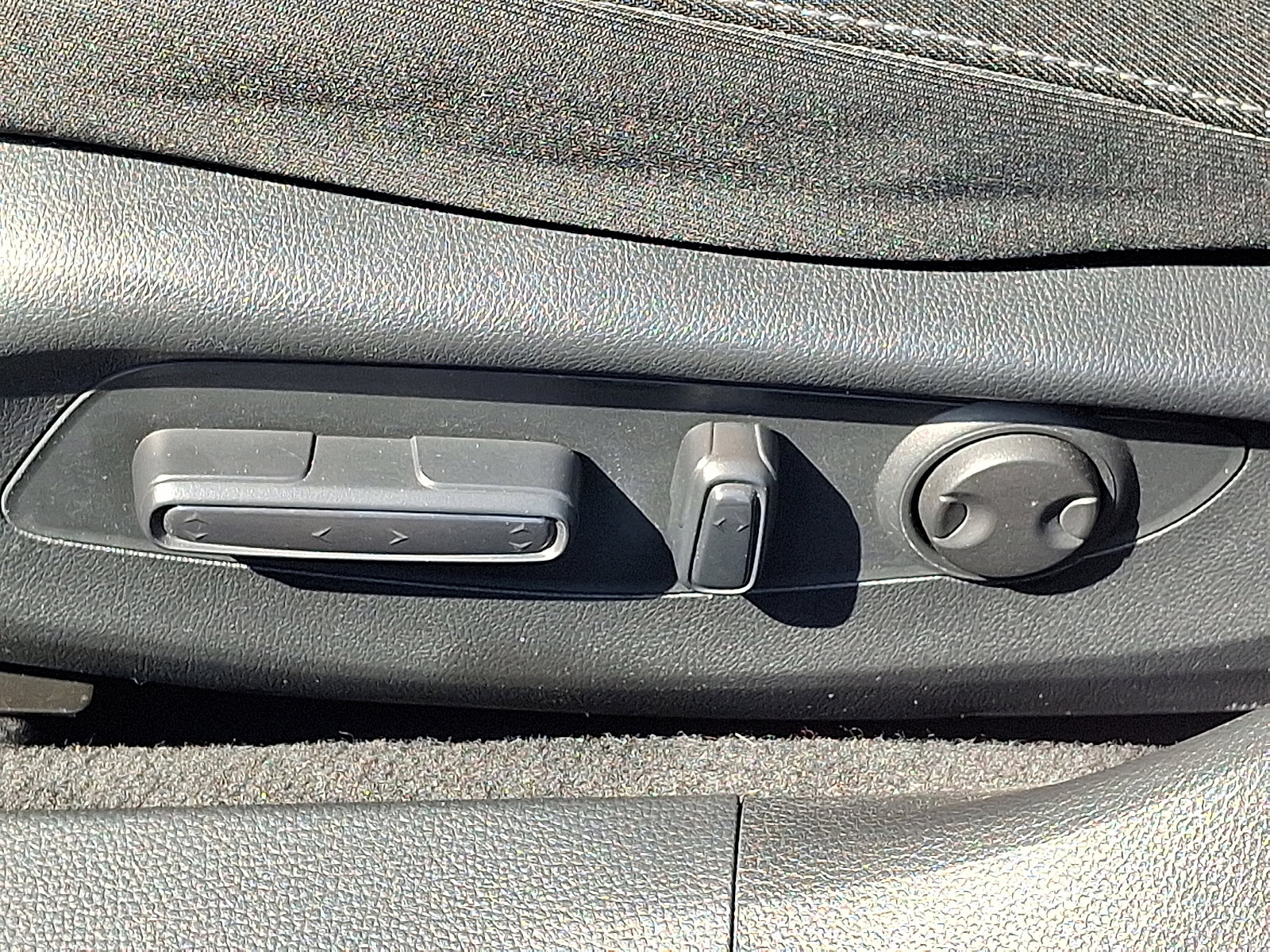 Certified 2023 Honda Accord EX image 27