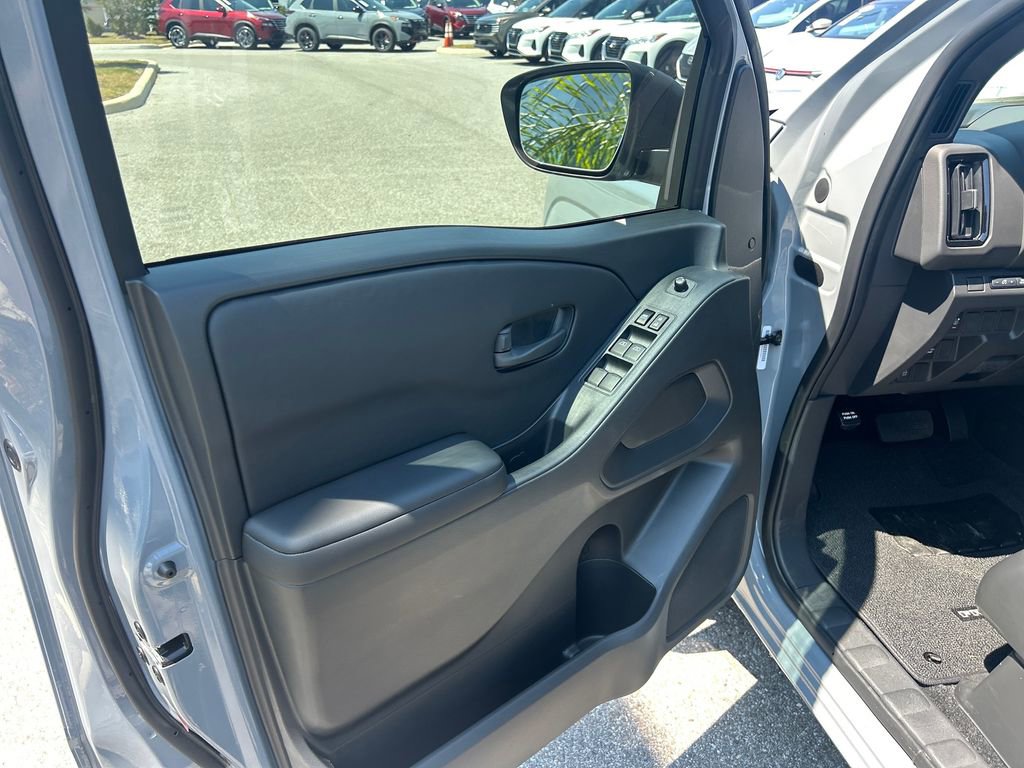 New 2026 Nissan Frontier SV image 15
