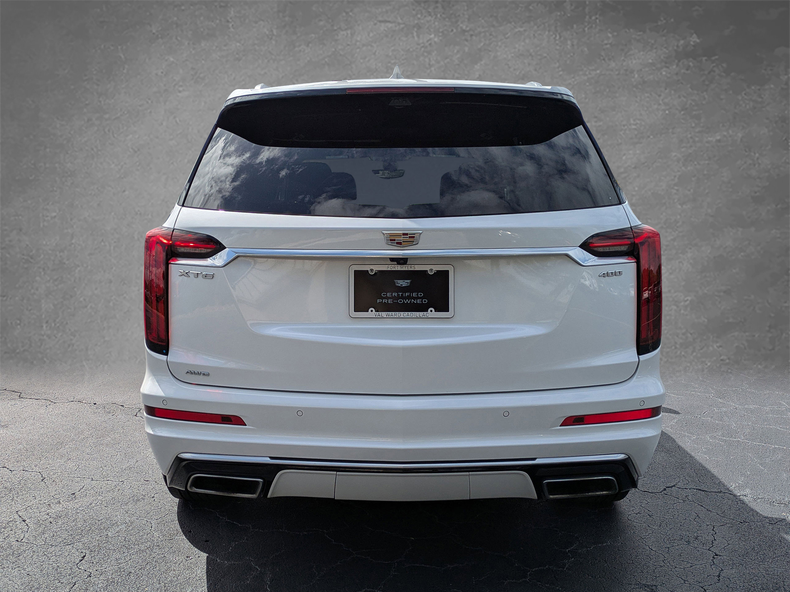 Certified 2023 Cadillac XT6 Premium Luxury w/ Technology Package AWD/4WD image 5