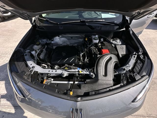 Used 2025 Buick Encore GX Sport Touring FWD image 33