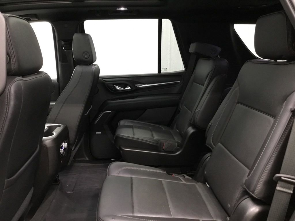 Used 2021 GMC Yukon Denali w/ Denali Premium Package image 29