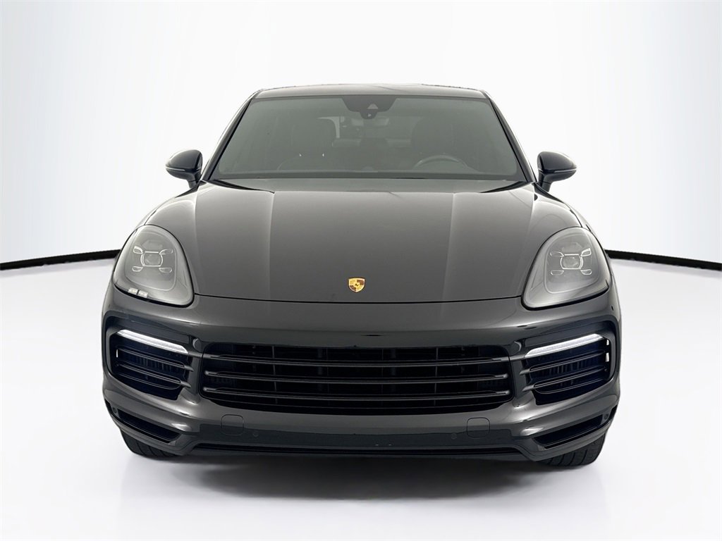 Used 2021 Porsche Cayenne Coupe image 2