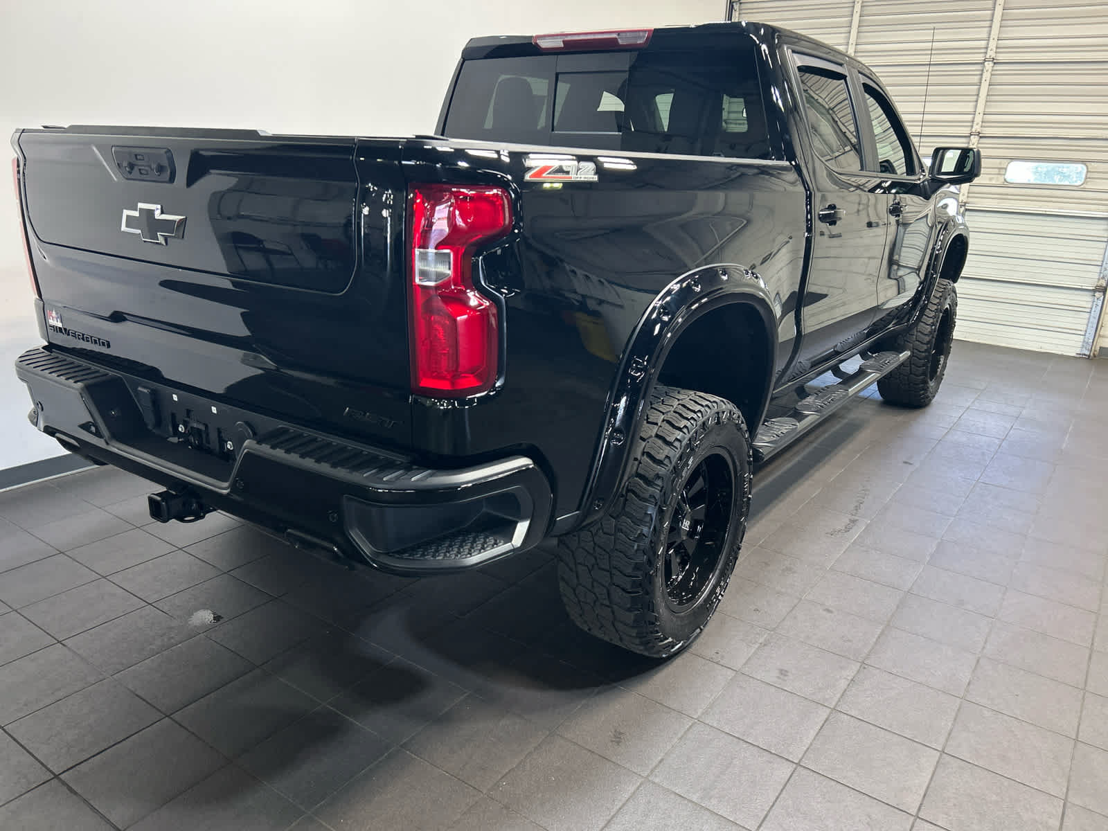 Used 2023 Chevrolet Silverado 1500 RST w/ All Star Edition Plus AWD/4WD image 3