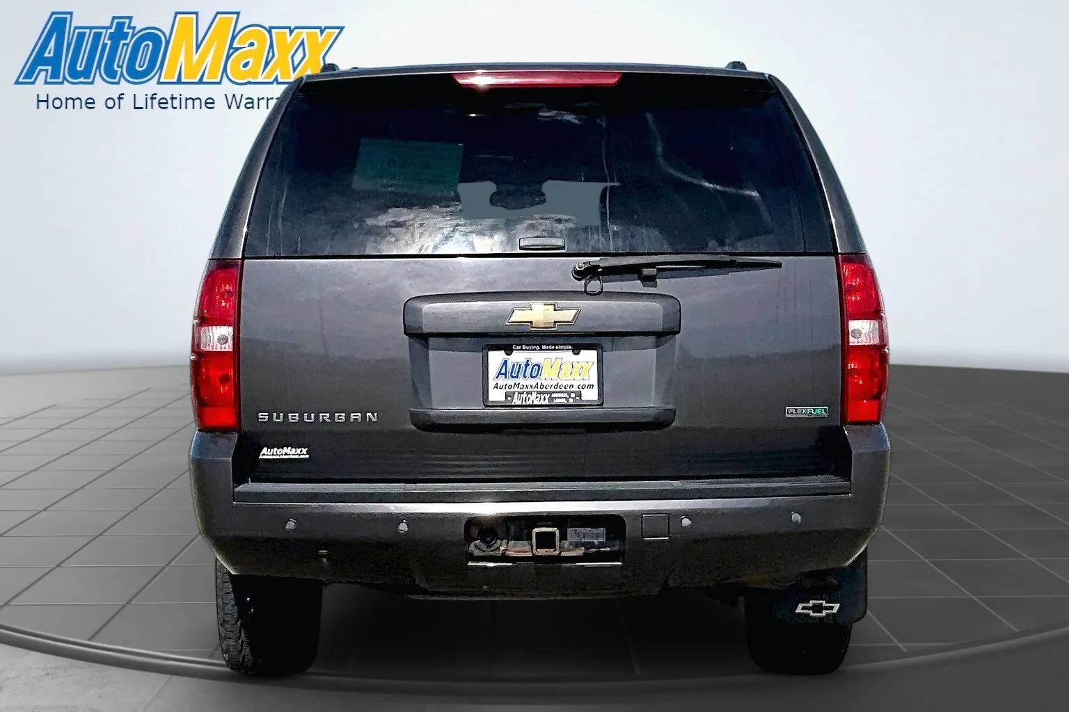 Used 2010 Chevrolet Suburban LT AWD/4WD image 7