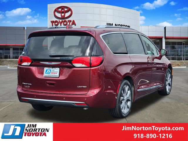 Used 2019 Chrysler Pacifica Limited w/ Tire & Wheel Group image 6
