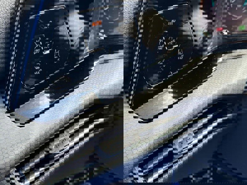 Used 2022 Volkswagen GTI S image 17