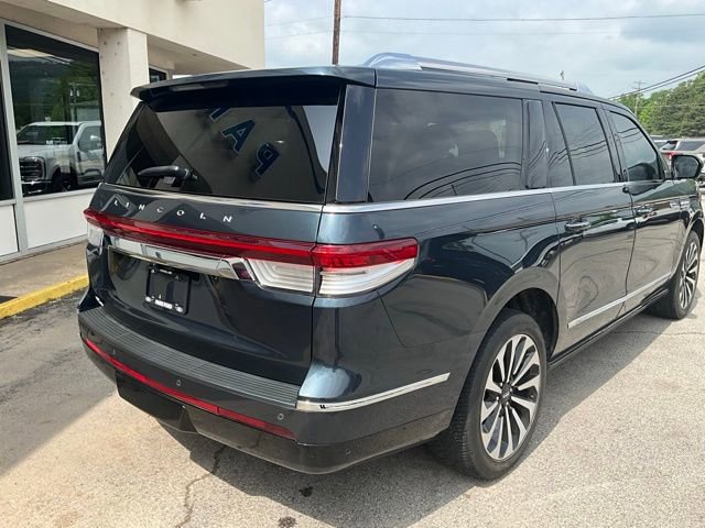 Used 2024 Lincoln Navigator L Reserve AWD/4WD image 4