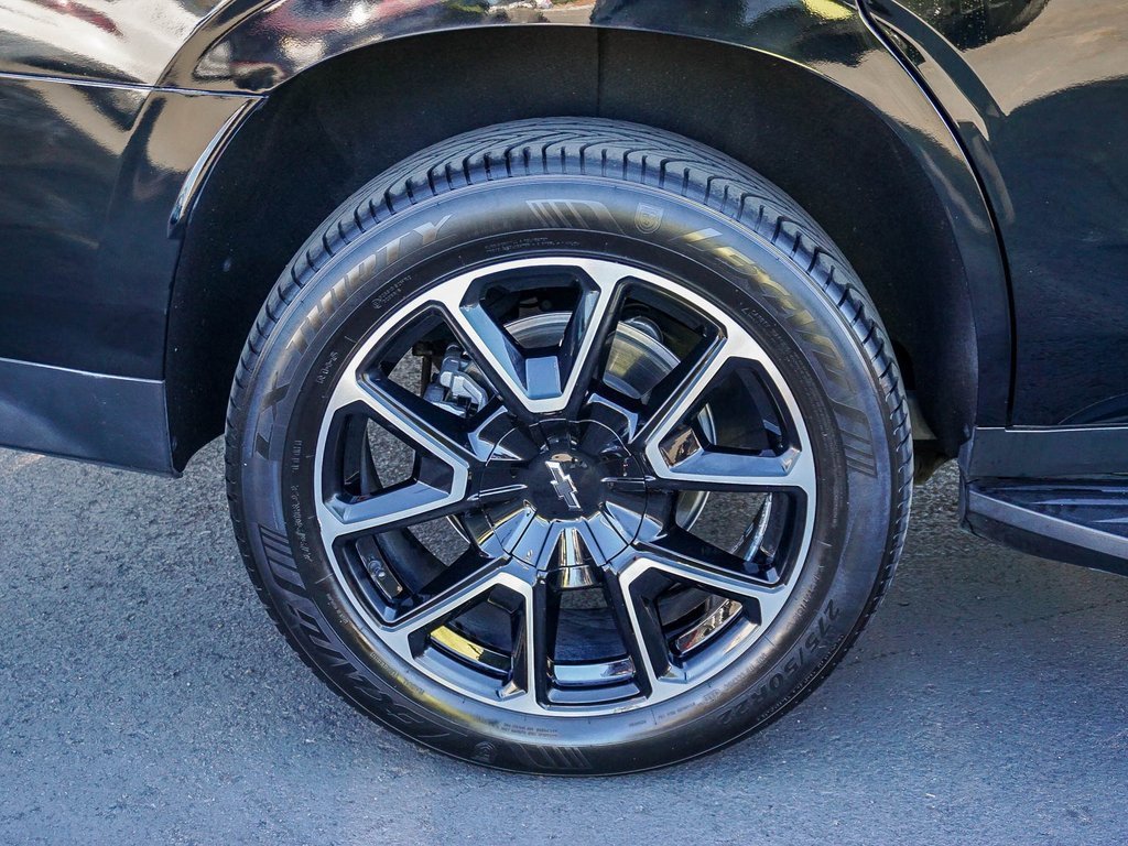 Used 2024 Chevrolet Tahoe RST image 11