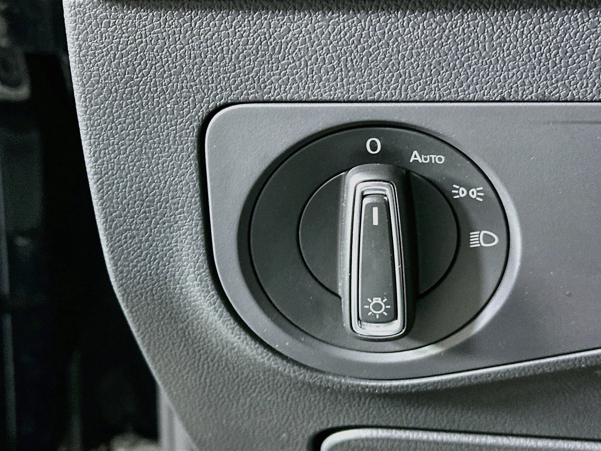 Used 2024 Volkswagen Tiguan Wolfsburg Edition FWD image 16