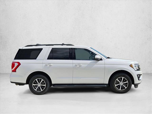 Used 2018 Ford Expedition XLT w/ Equipment Group 201A RWD image 4