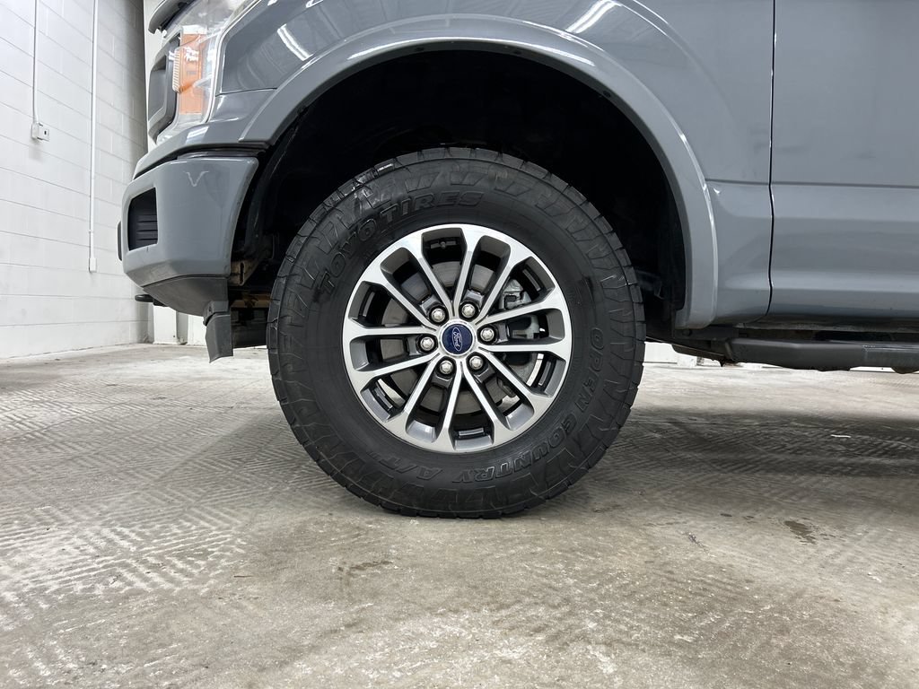 Used 2020 Ford F150 XLT w/ Equipment Group 302A Luxury AWD/4WD image 10