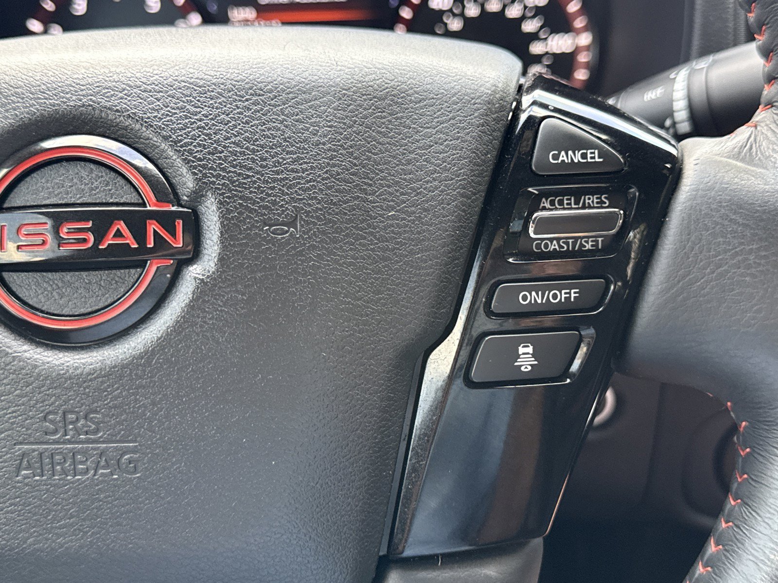 Used 2023 Nissan Frontier PRO-4X w/ Pro-4X Premium Package AWD/4WD image 22