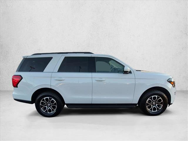 Certified 2024 Ford Expedition XLT AWD/4WD image 4