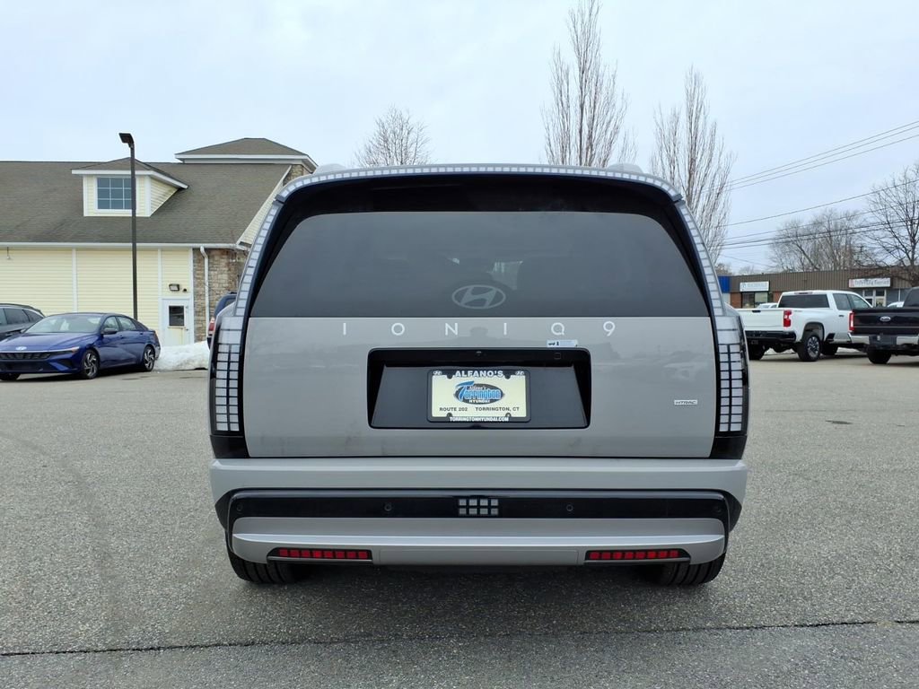 New 2026 Hyundai Ioniq 9 SEL image 4