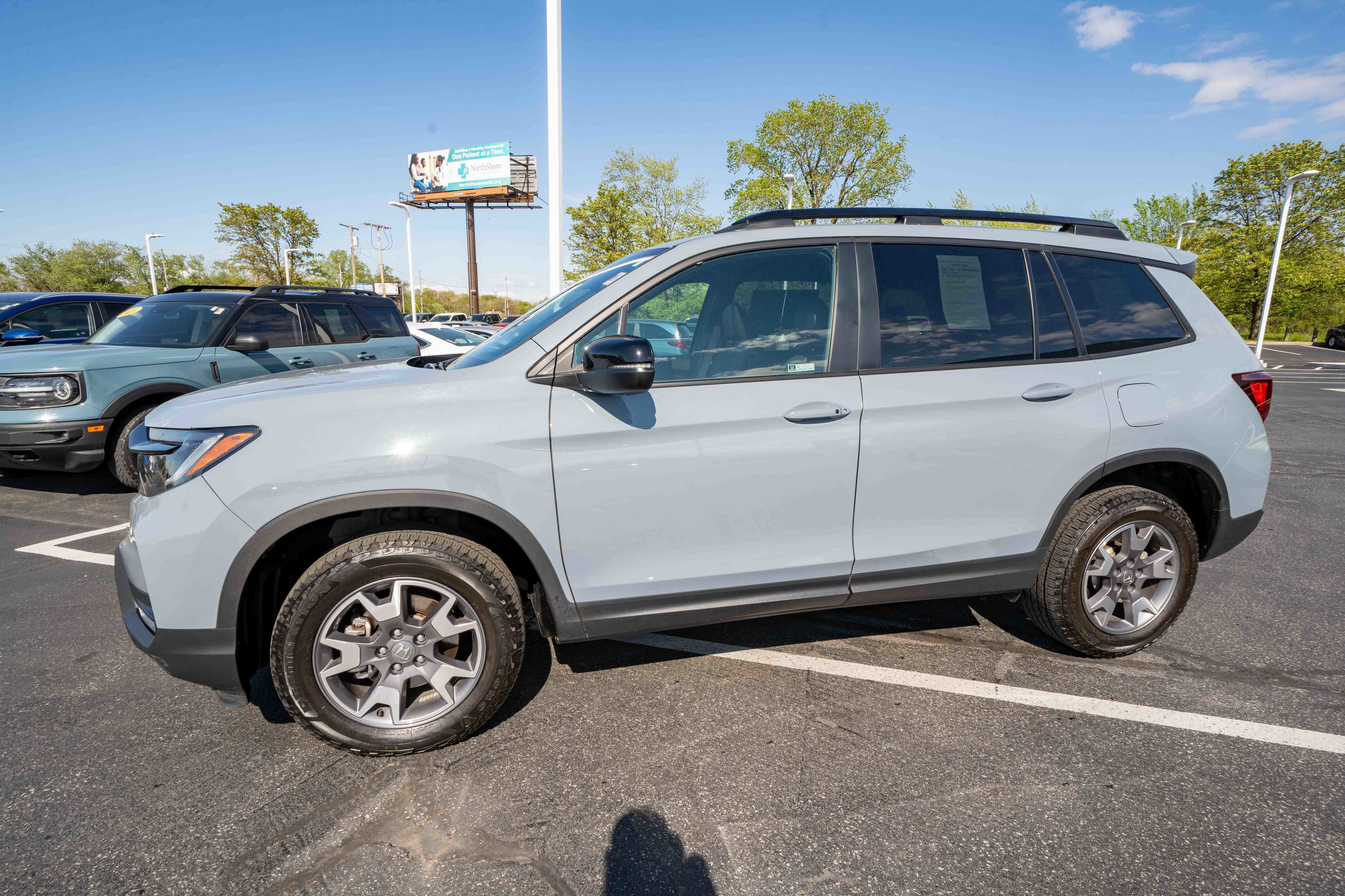 Used 2023 Honda Passport TrailSport image 3