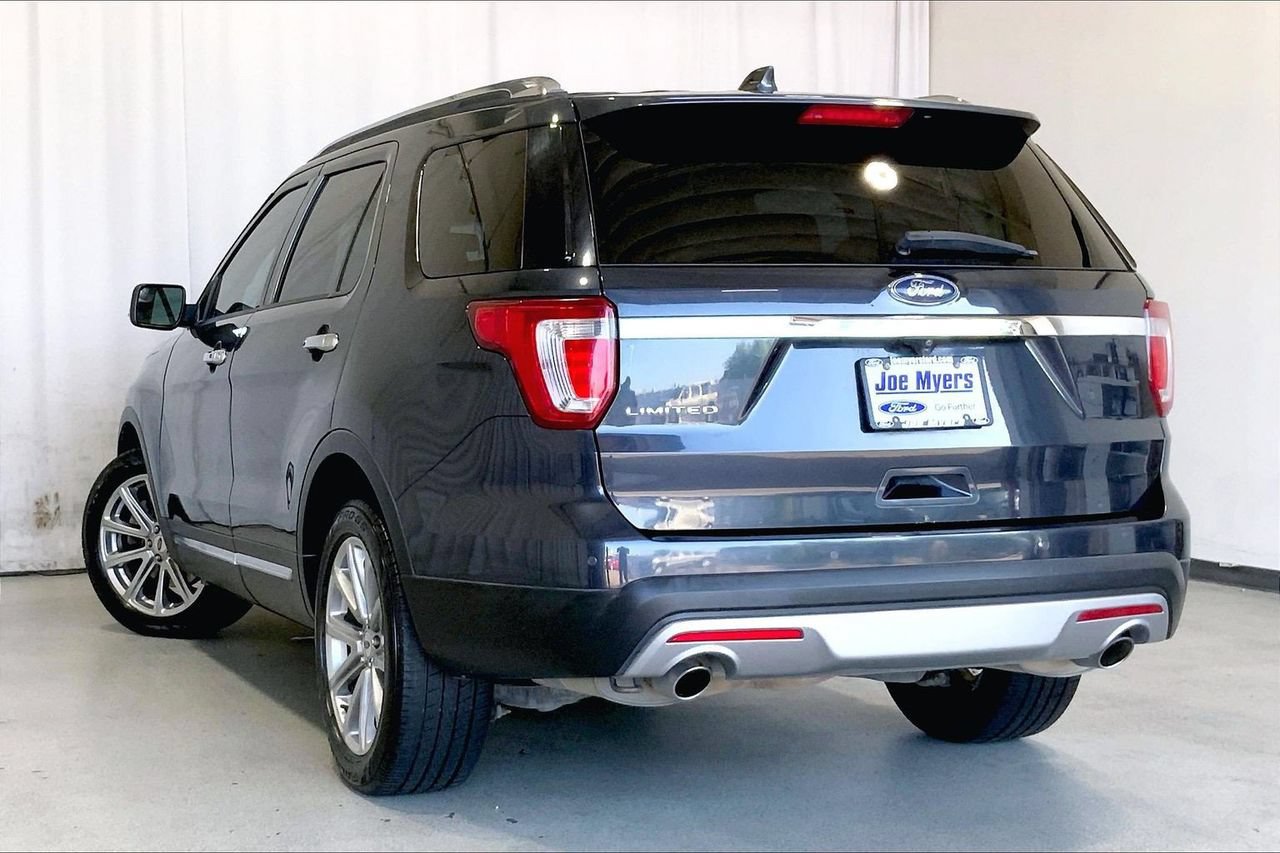 Used 2017 Ford Explorer Limited FWD image 10