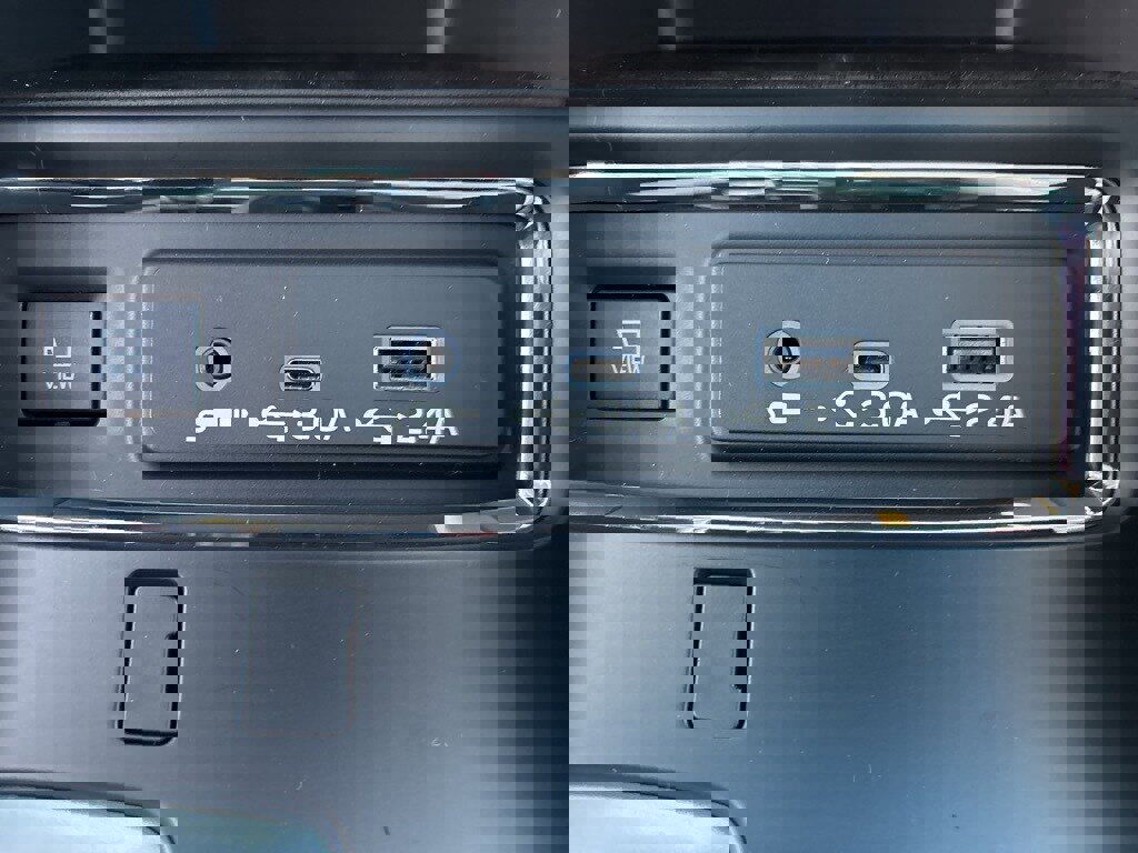 New 2026 Subaru Ascent Limited image 27