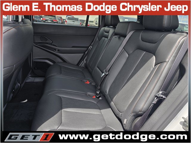 New 2026 Jeep Cherokee Overland w/ Advanced Pro Tech Group AWD/4WD image 12