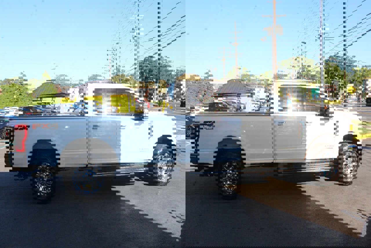 Used 2021 Ford F350 Lariat w/ Lariat Ultimate Package image 24