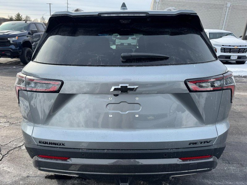 New 2026 Chevrolet Equinox ACTIV w/ Convenience Package III FWD image 4