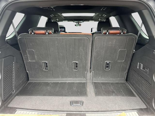 Used 2023 GMC Yukon Denali Ultimate image 17