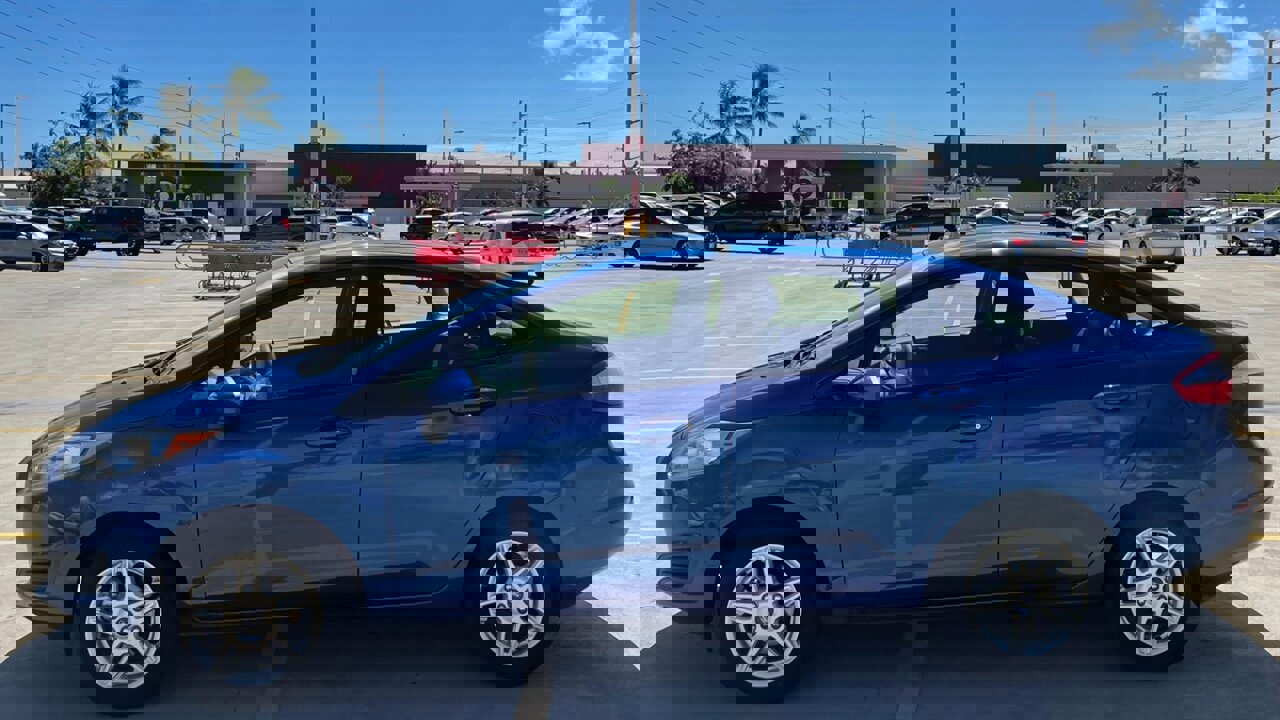 Used 2019 Ford Fiesta SE image 2