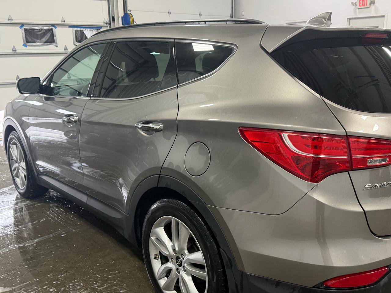 Used 2016 Hyundai Santa Fe Sport 2.0T w/ Option Group 05 image 16