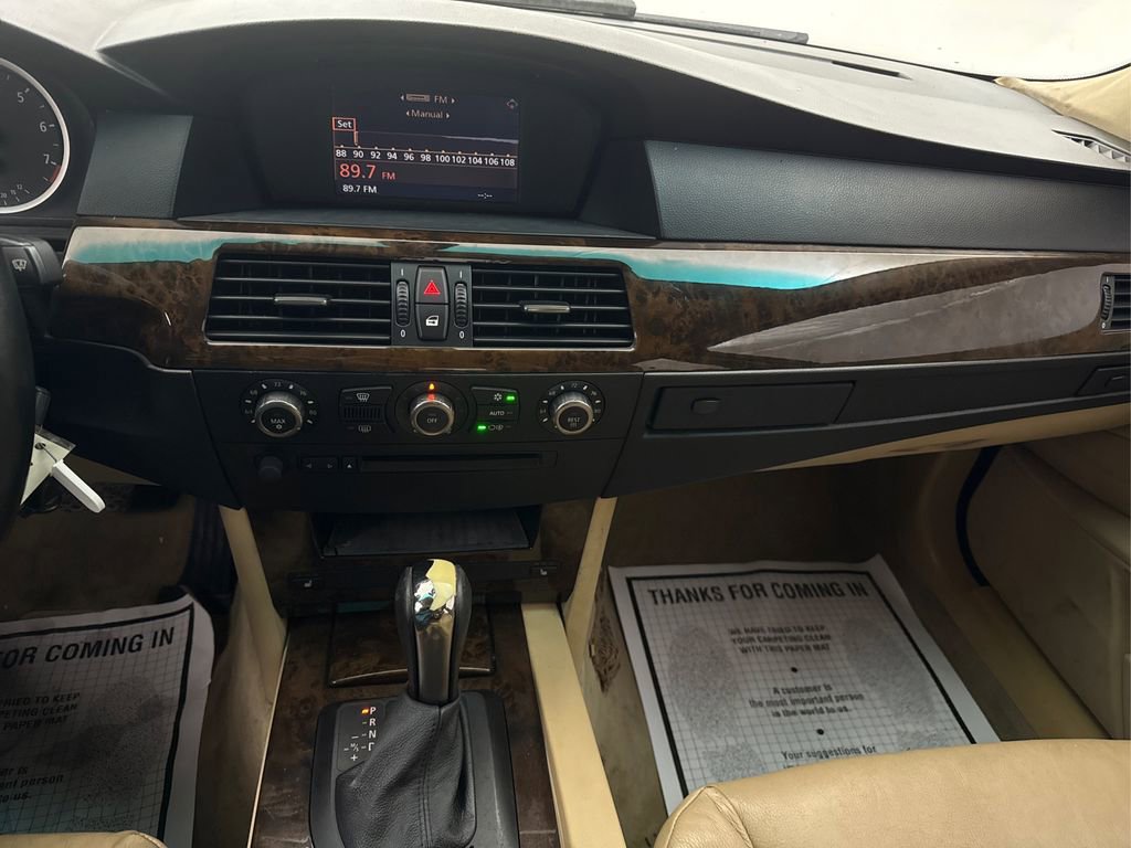Used 2006 BMW 525i Sedan image 32