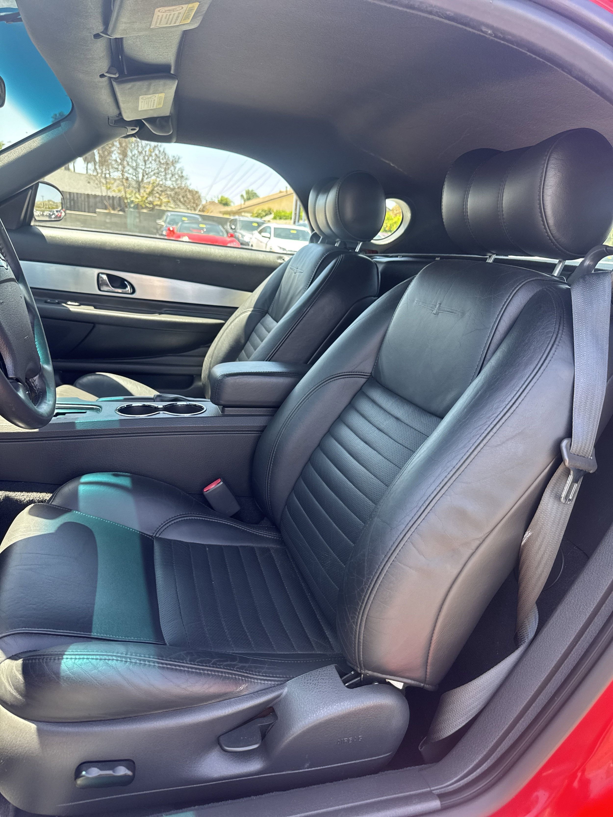 Used 2002 Ford Thunderbird RWD image 18