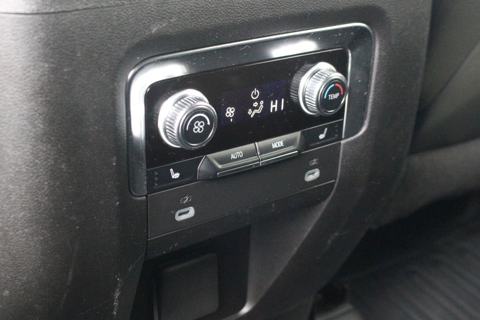 Used 2024 GMC Yukon XL Denali w/ Max Trailering Package image 37