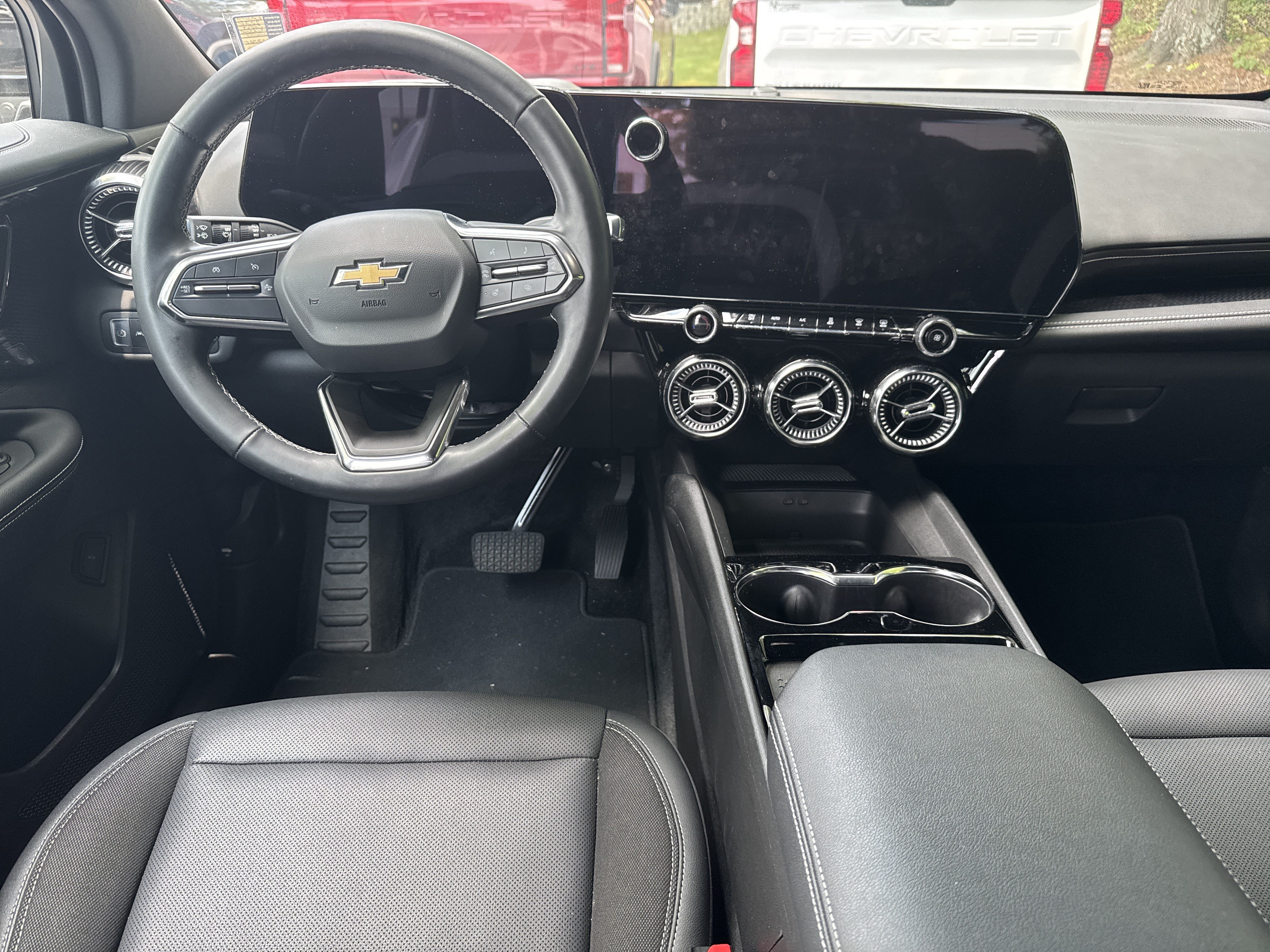 Certified 2024 Chevrolet Blazer EV LT AWD/4WD image 21
