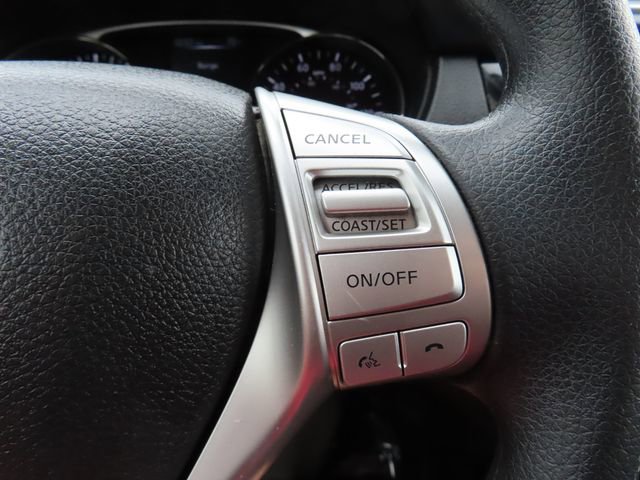 Used 2016 Nissan Rogue SV AWD/4WD image 22