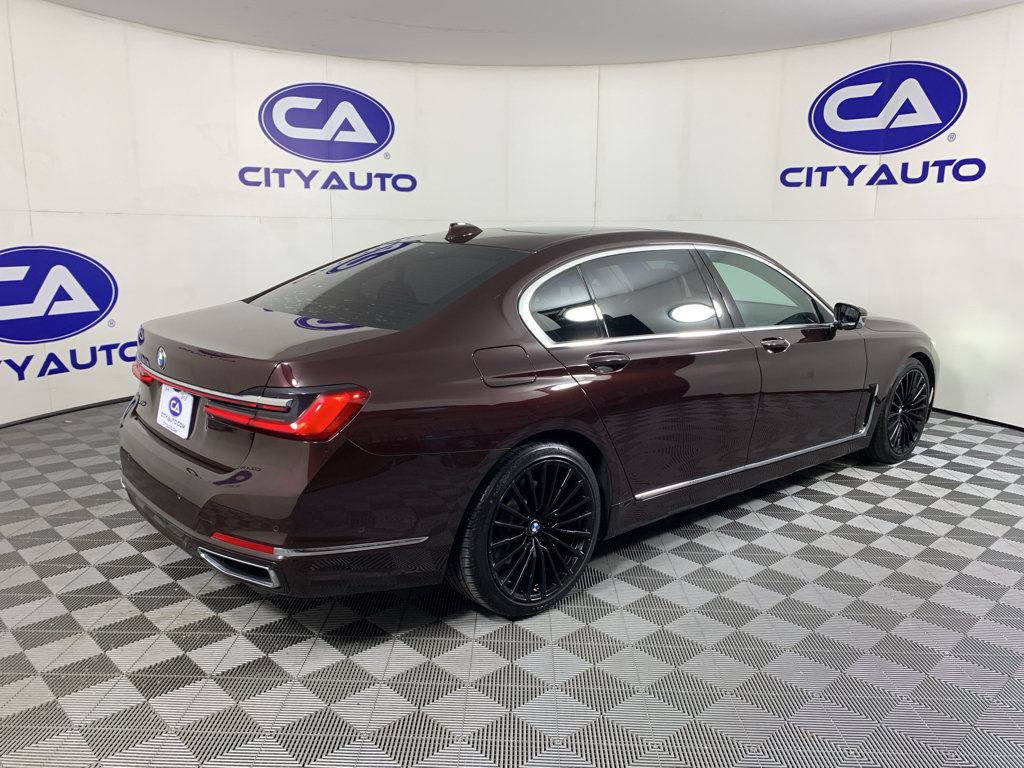 Used 2020 BMW 740i RWD image 3