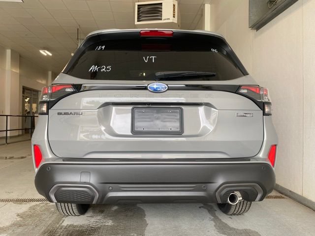 Used 2025 Subaru Forester Limited AWD/4WD image 5