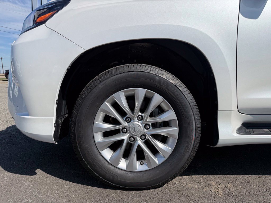 Used 2023 Lexus GX 460 Premium AWD/4WD image 9