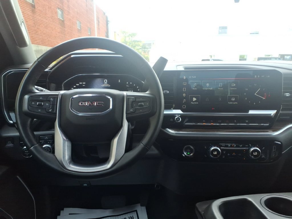 Used 2023 GMC Sierra 1500 Elevation AWD/4WD image 15