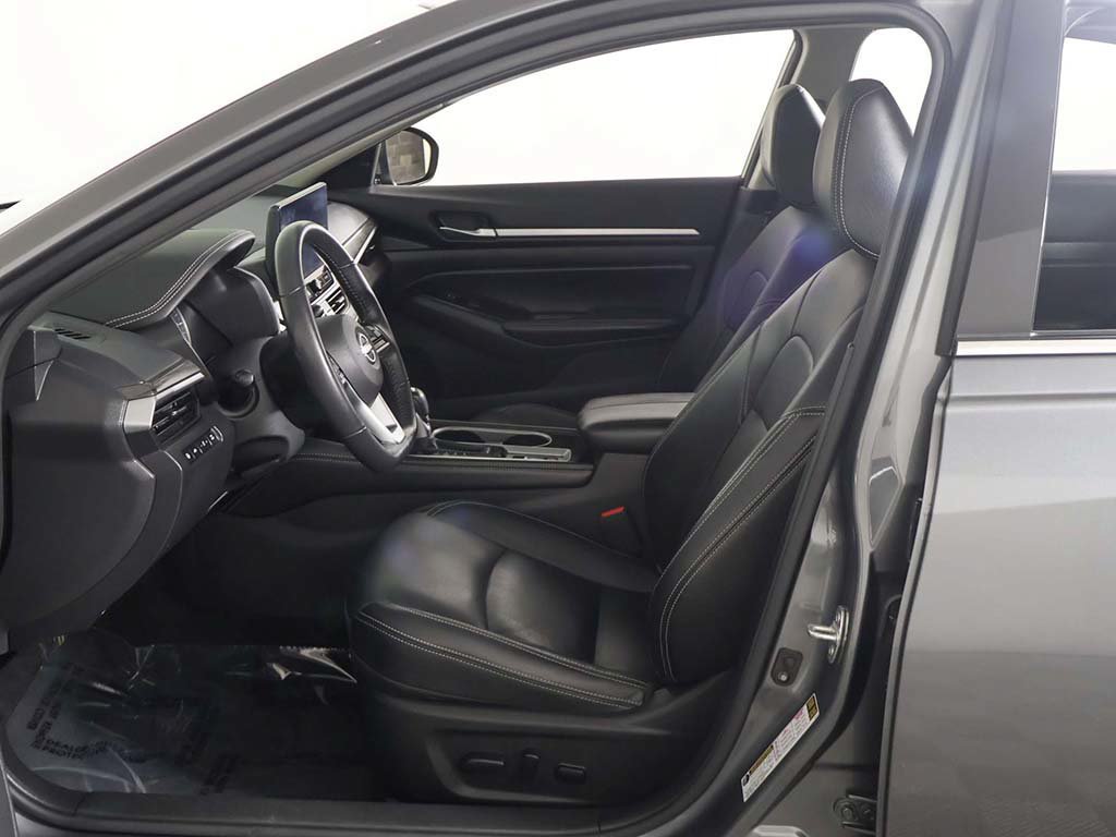 Used 2024 Nissan Altima 2.5 SL AWD/4WD image 26