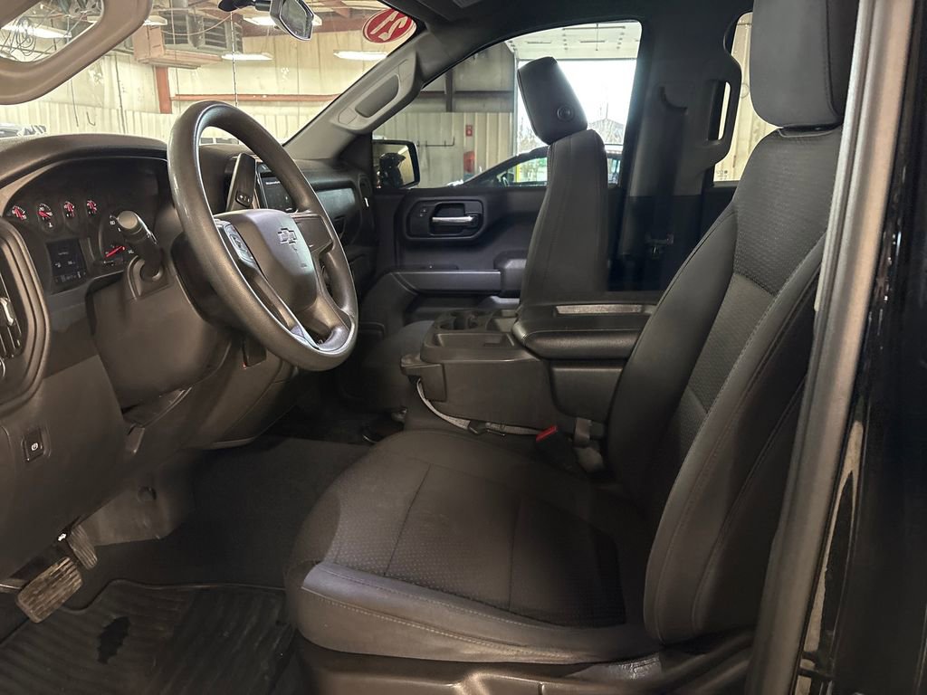 Used 2021 Chevrolet Silverado 1500 Custom Trail Boss AWD/4WD image 14