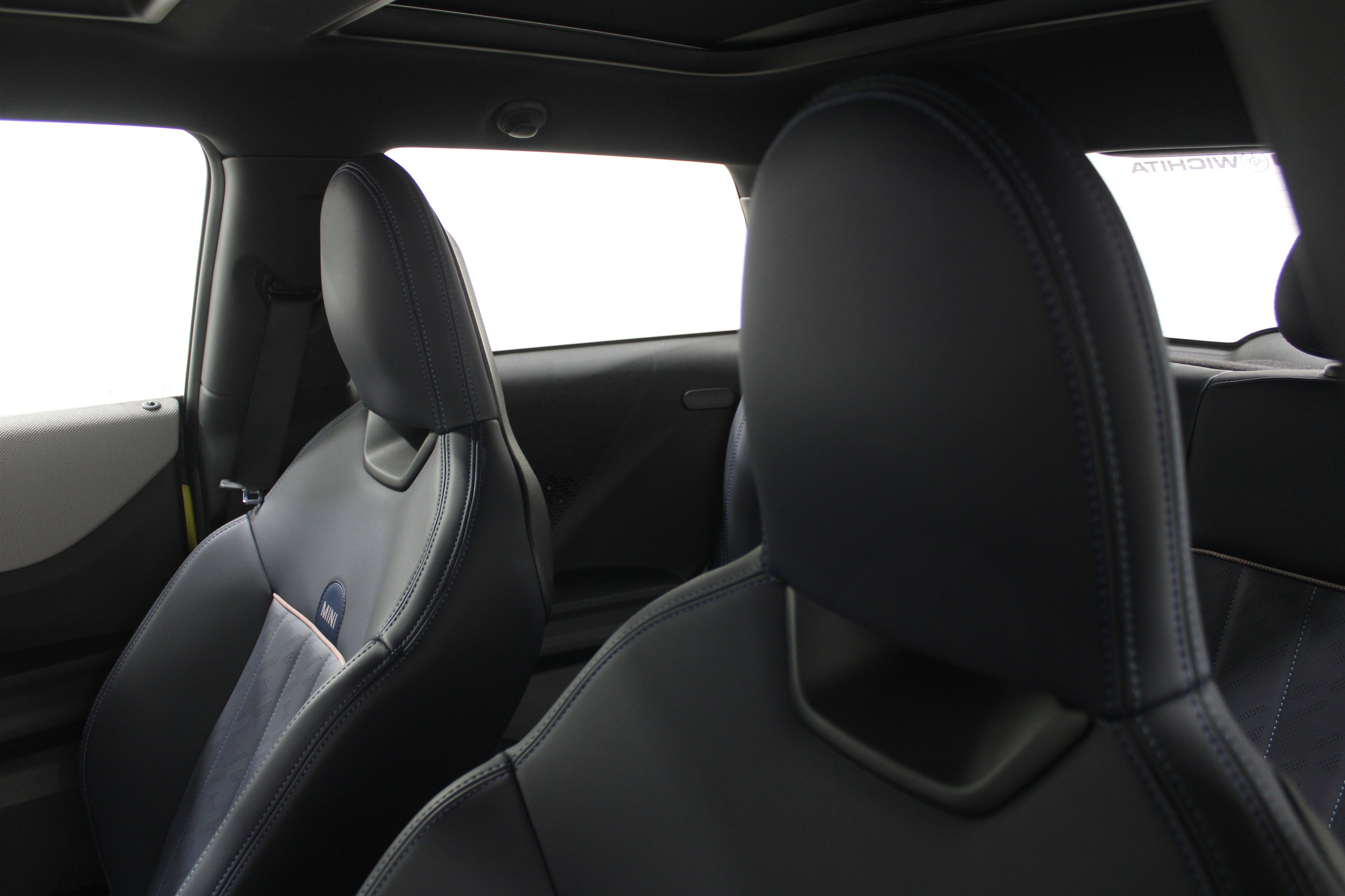 Used 2025 MINI Cooper S image 5