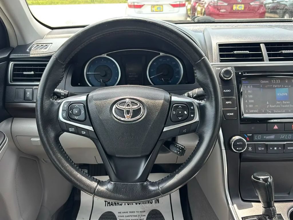 Used 2016 Toyota Camry XLE FWD image 13