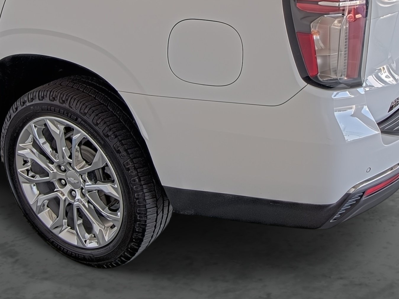 Used 2023 Chevrolet Tahoe LT AWD/4WD image 9