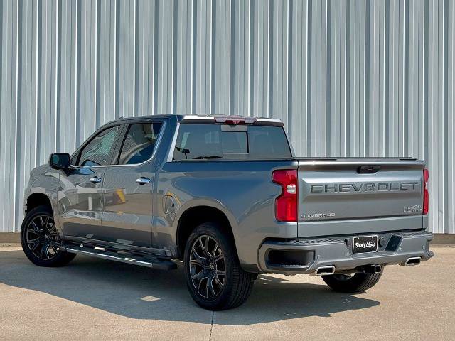 Used 2021 Chevrolet Silverado 1500 High Country w/ Technology Package AWD/4WD image 4