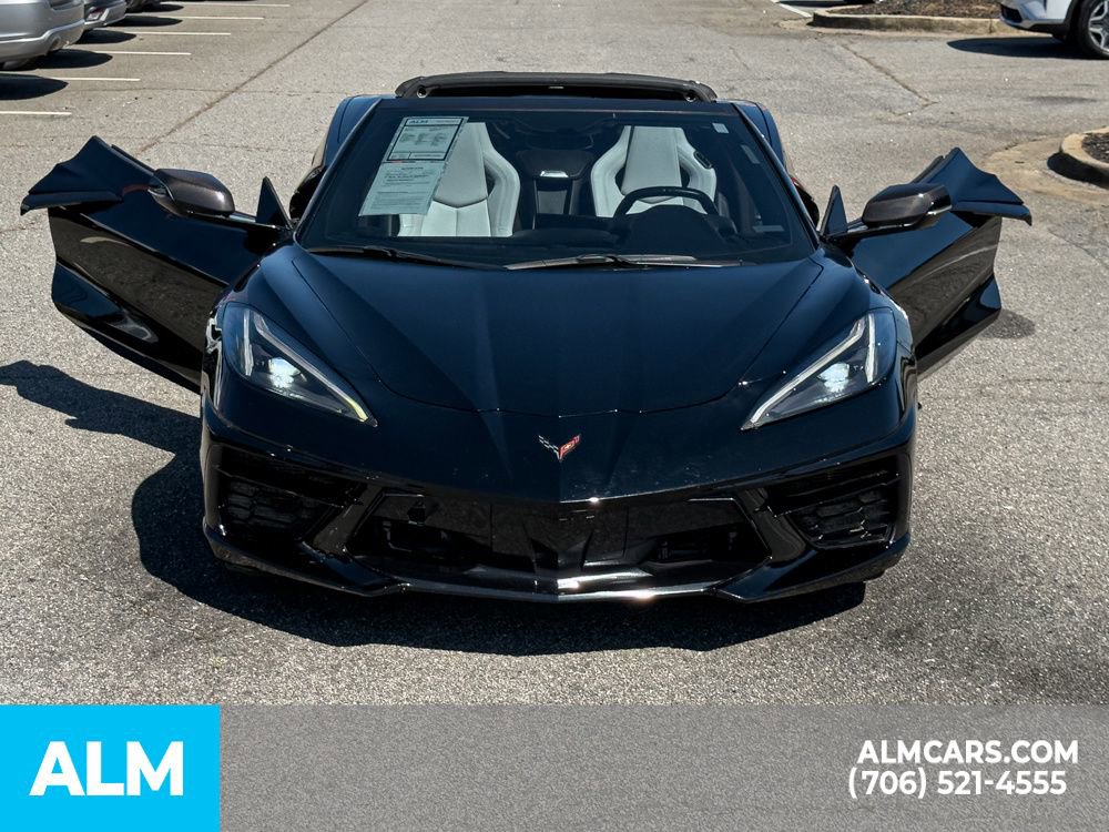 Used 2020 Chevrolet Corvette Stingray Coupe w/ 1LT image 9